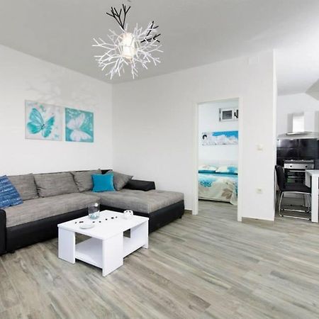 Villa Rozy Drasnice Exteriör bild