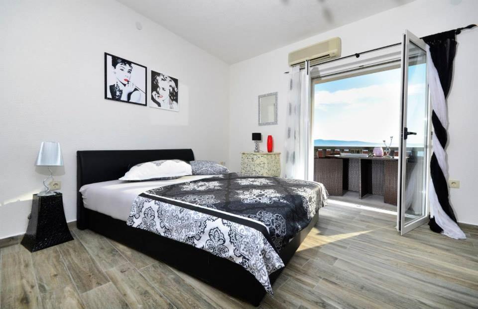 Villa Rozy Drasnice Exteriör bild