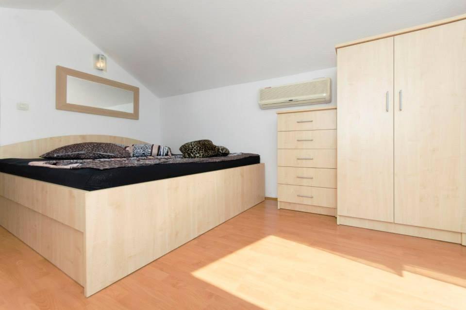 Villa Rozy Drasnice Exteriör bild