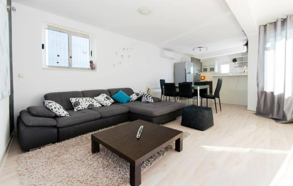 Villa Rozy Drasnice Exteriör bild